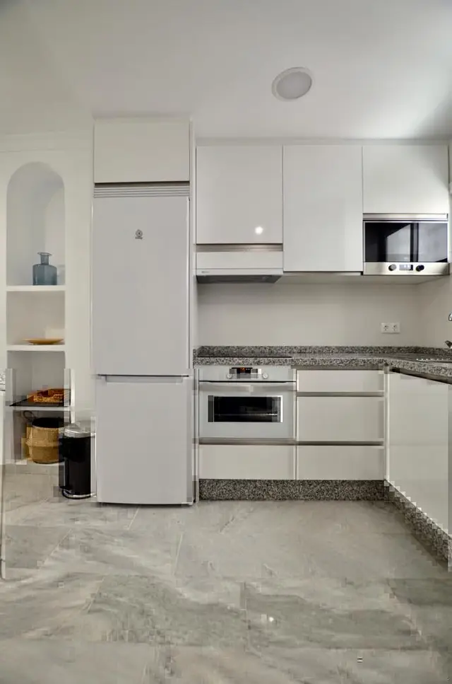 Cocina con frigorífico – Chollos en Benalmadena