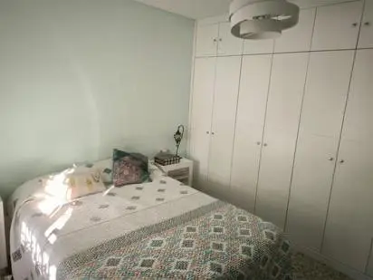 Dormitorio con armario empotrado – Piso en Venta Calle Los Chopos
