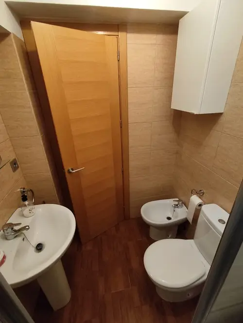 Baño con bidé – Venta Piso Carretera Trassierra Córdoba
