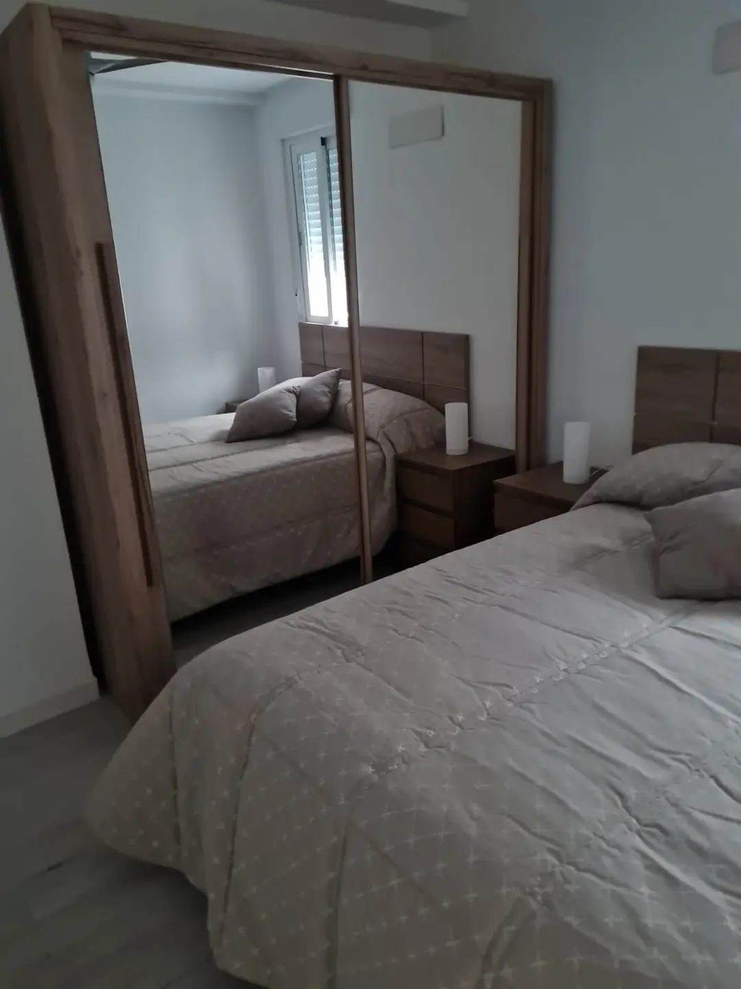 Dormitorio con dos camas – Venta Vivienda Córdoba Parque Cruz Conde