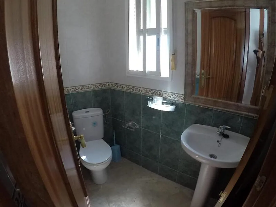 Aseo – Casa en Venta en Almodóvar del Río