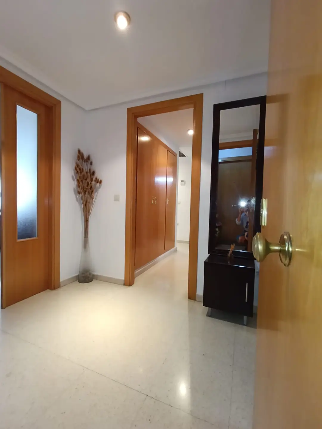 Recibidor – Venta piso en Maruja Cazalla Córdoba