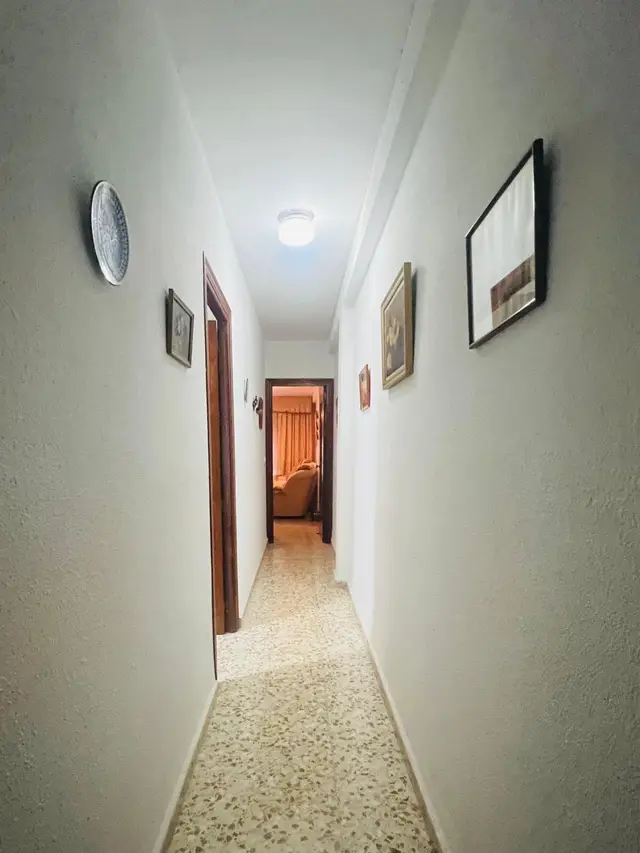 Pasillo – Piso en Ciudad Jardín Córdoba con 4 dormitorios y ascensor