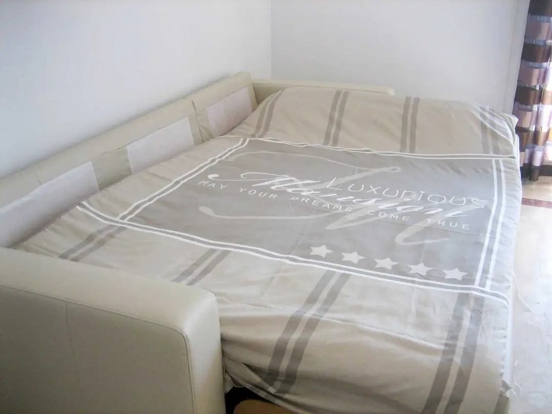 Sofá cama – Ático en venta en La Noria, Sabinillas