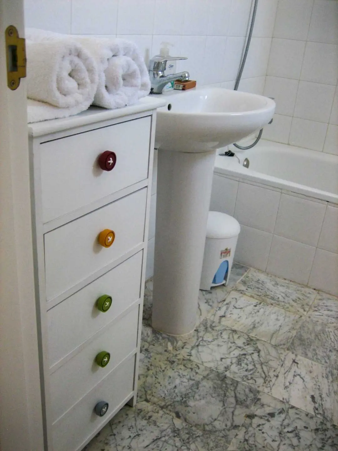 Mueble de baño – Ático en venta en La Noria, Sabinillas