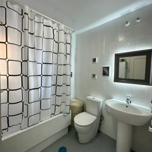 Apartamento en venta con alquiler con opción a compra en San Luis de Sabinillas Manilva