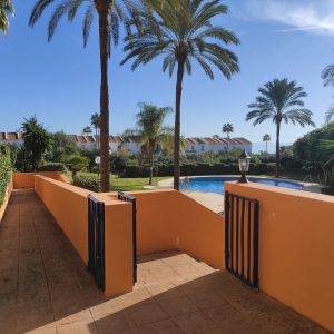 Apartamento en Manilva a 100 metros de la playa – Oportunidad en la Costa del Sol