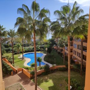 Apartamento en Manilva a 100 metros de la playa – Oportunidad en la Costa del Sol