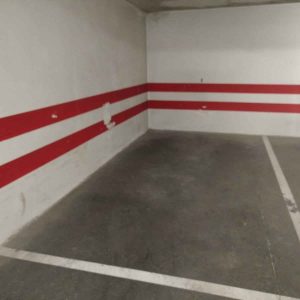 Cochera en venta en Córdoba Calle Arfe con ascensor